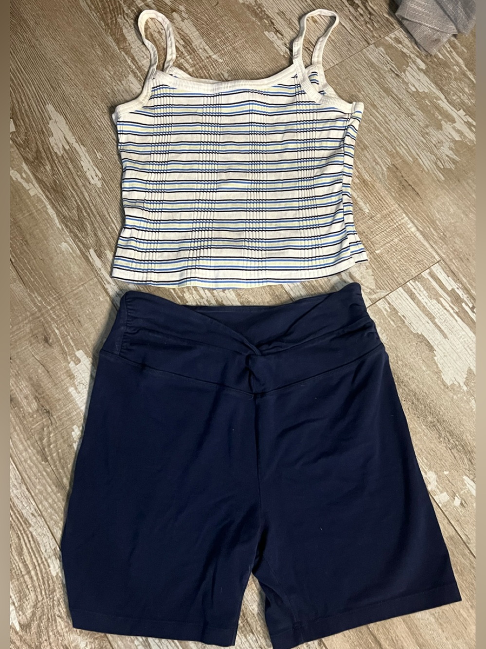 EUC💗PINK VS SET(L)Cotton Navy Bike Shorts& Blue/White Ribbed Stripe Cami/Tank!